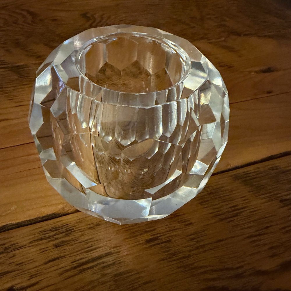 Beautiful Vintage Faceted Crystal Candle Holder - Picture 3 of 8